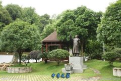  云南省楚雄高级技工学校高铁学校