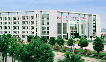 湖北工业经济学校校园