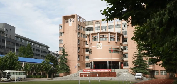 武汉财贸学校教学楼