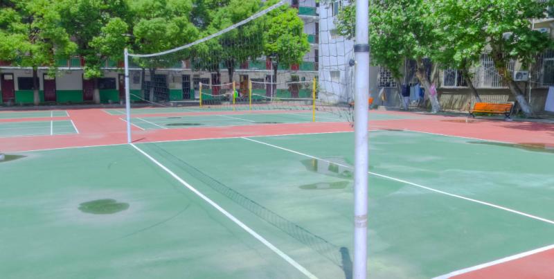 湖北工业建筑学校篮球场