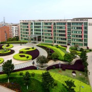 洪湖理工中等职业学校概貌