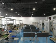  武汉市江岸区成人中等专业学校